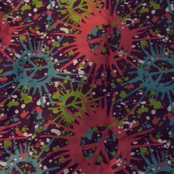 NWOT large bag with fun multicolored pattern - Picture 4 of 5